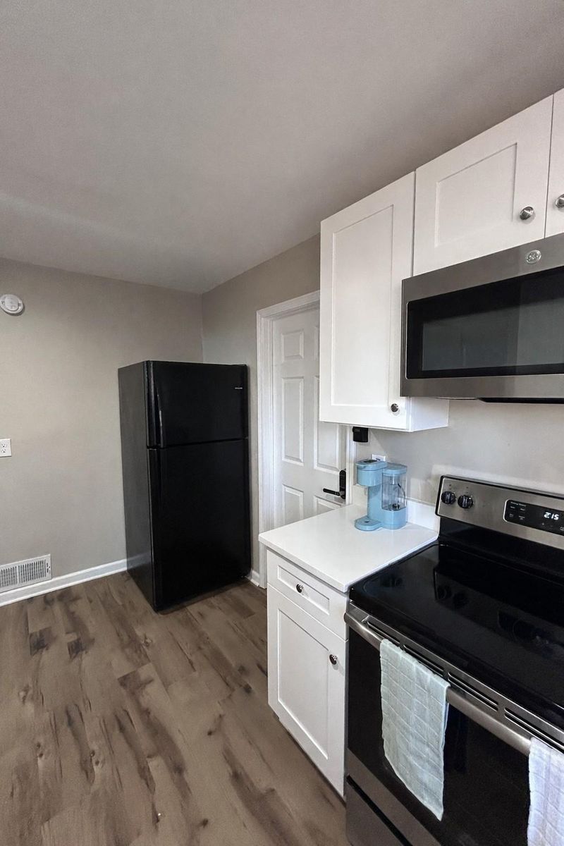 roommates in Undisclosed, Atlanta, GA 30331 Newly Renovated in Elmco Estates- Atlanta (id. 29638) - cirtru.com