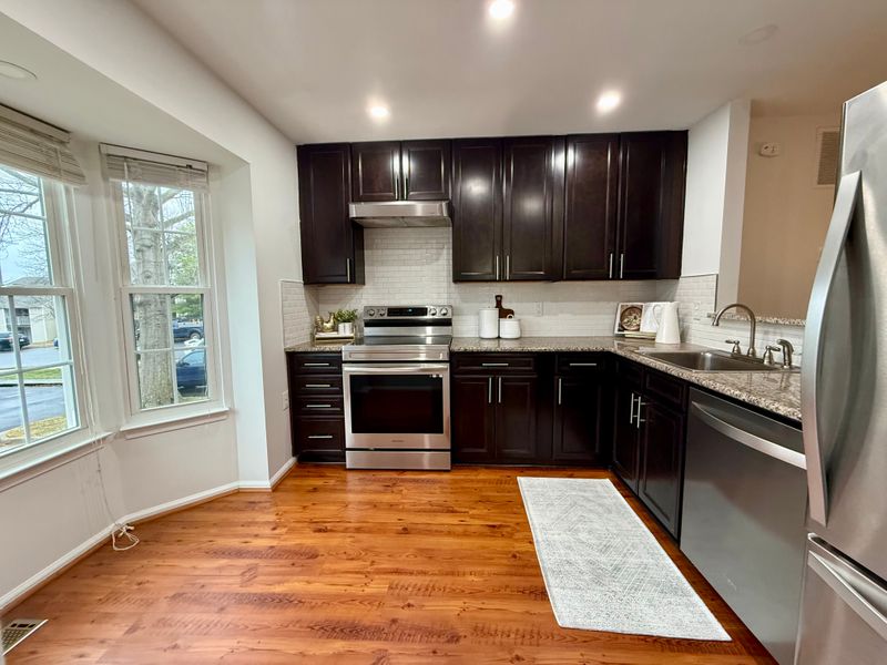 roommates in Manassas Entire Place 3Bed.3.5Bath - cirtru.com