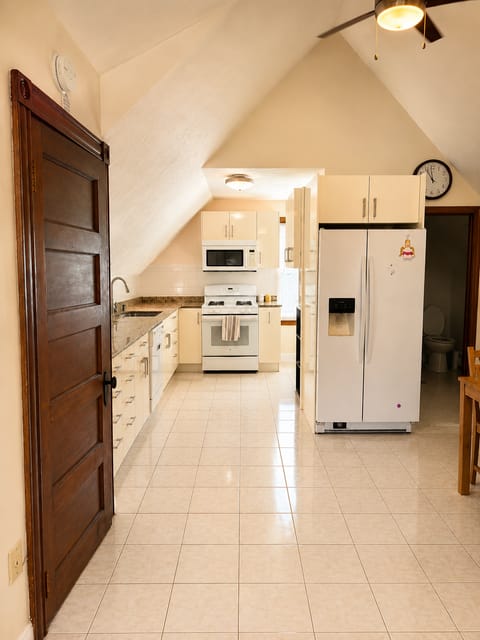Room4Bed.2Bath