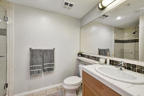 roommates in San Diego Entire Place 2Bed.2Bath - cirtru.com