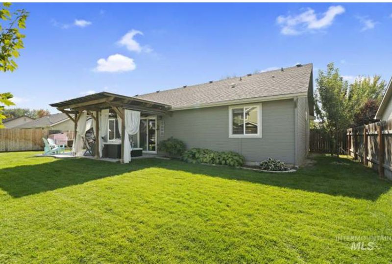 roommates in Star Private Room in 3Bed.2Bath - cirtru.com